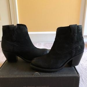 Frye Western Style Ankle Boot